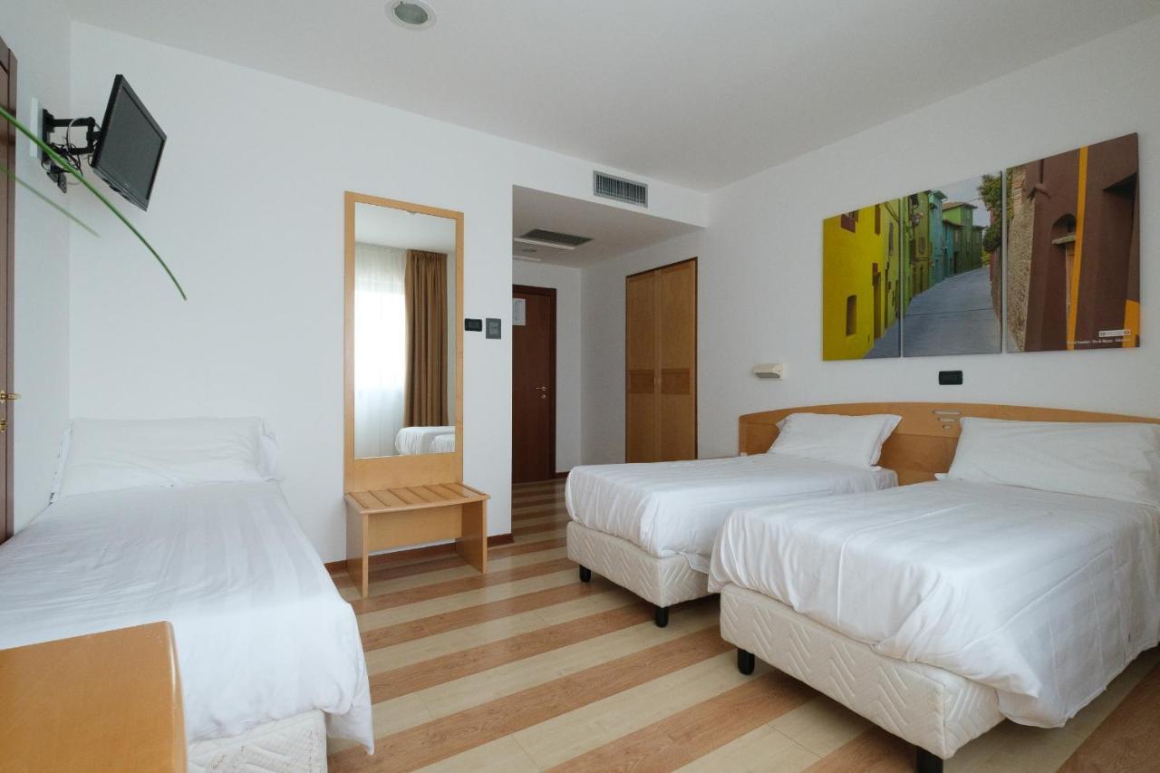 Hotel Portavaldera Peccioli Eksteriør bilde